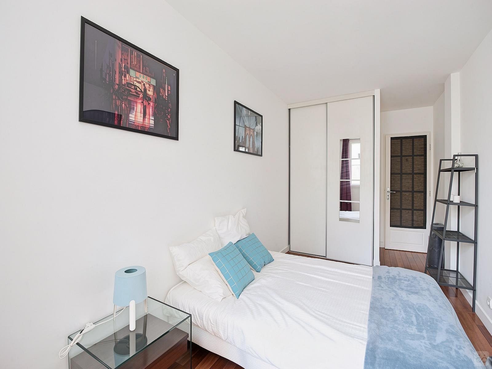  Warm And Bright Room - 14m² - PA14  -  Bright and well appointed apartment located near the Sacré Cœur  - Gallery -  2