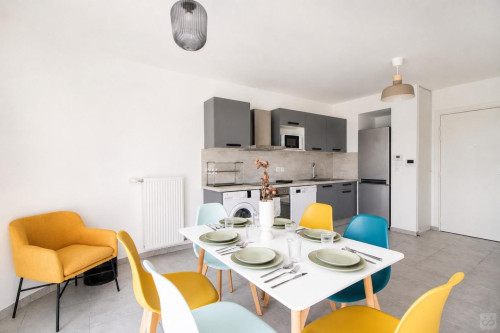 Emile Zola Home II - Gallery - 20