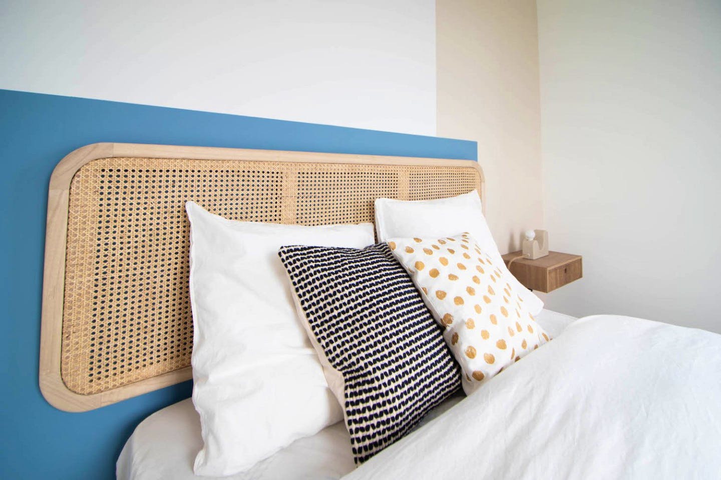 Refined 11 M² Bedroom Near Lyon - LYO49 - 7
