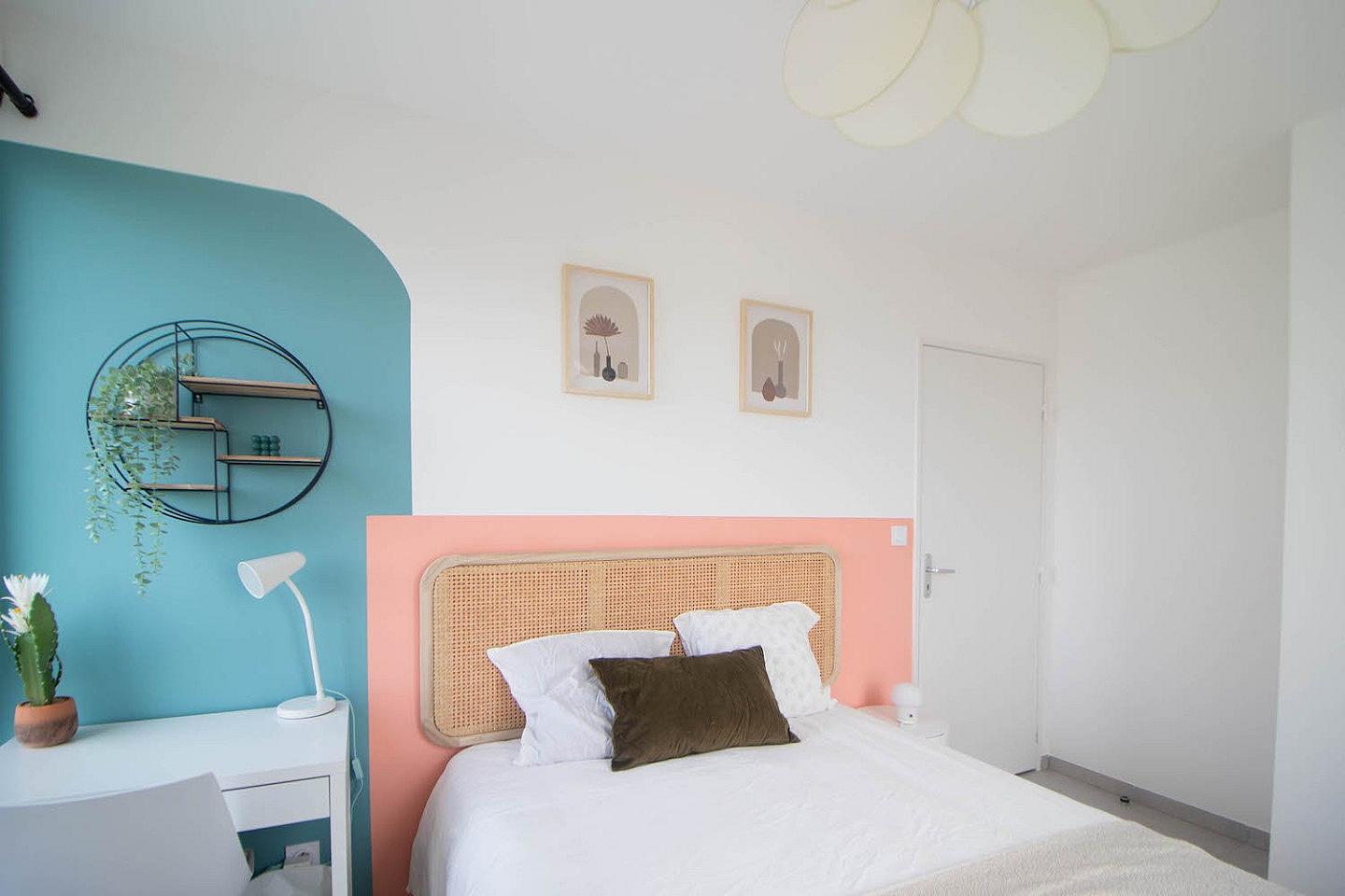 11 M² Colourful Bedroom - 13