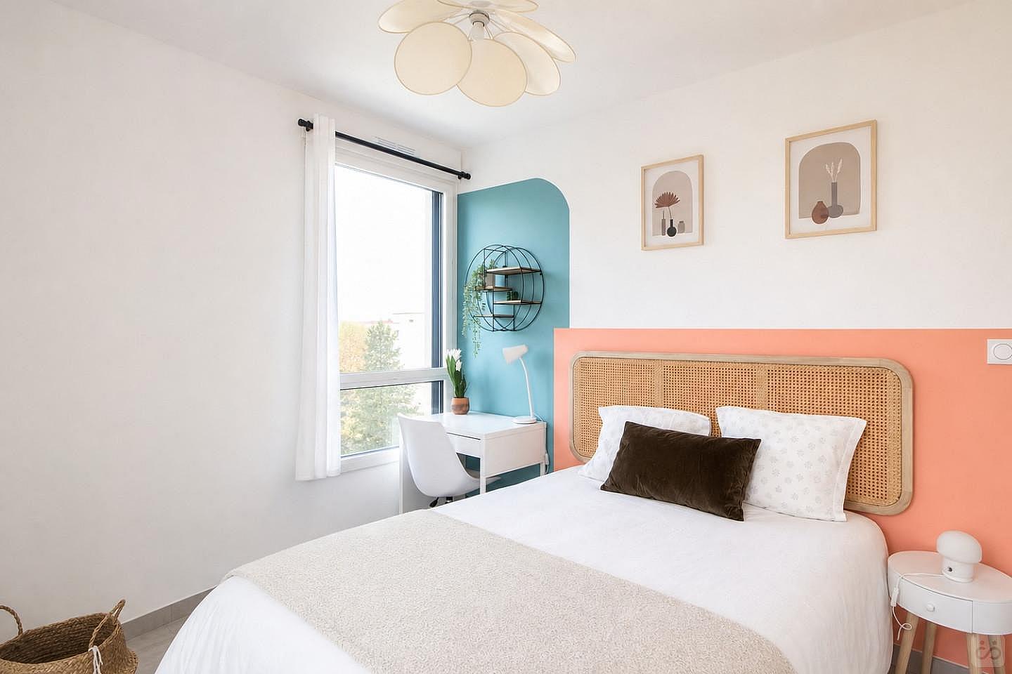 11 M² Colourful Bedroom - 26
