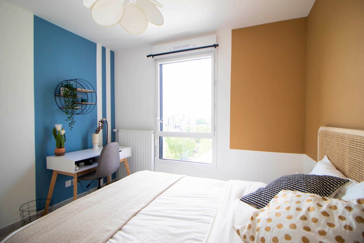 Elegant 10 M² Bedroom Near Lyon - LYO47 - 9