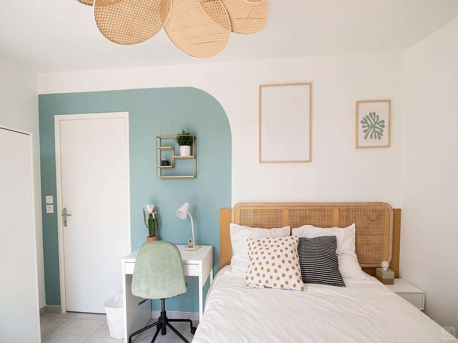 Charming Bedroom Of 11 M² Near Lyon - LYO46 - 36