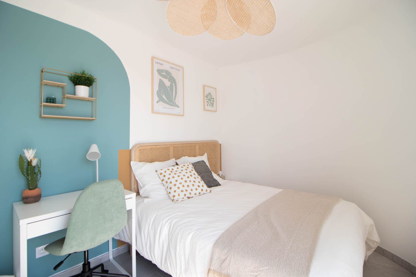 Charming Bedroom Of 11 M² Near Lyon - LYO46 - 14
