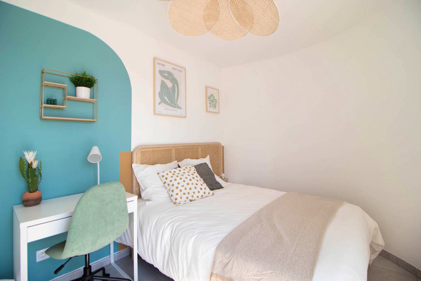 Charming Bedroom Of 11 M² Near Lyon - LYO46 - 8