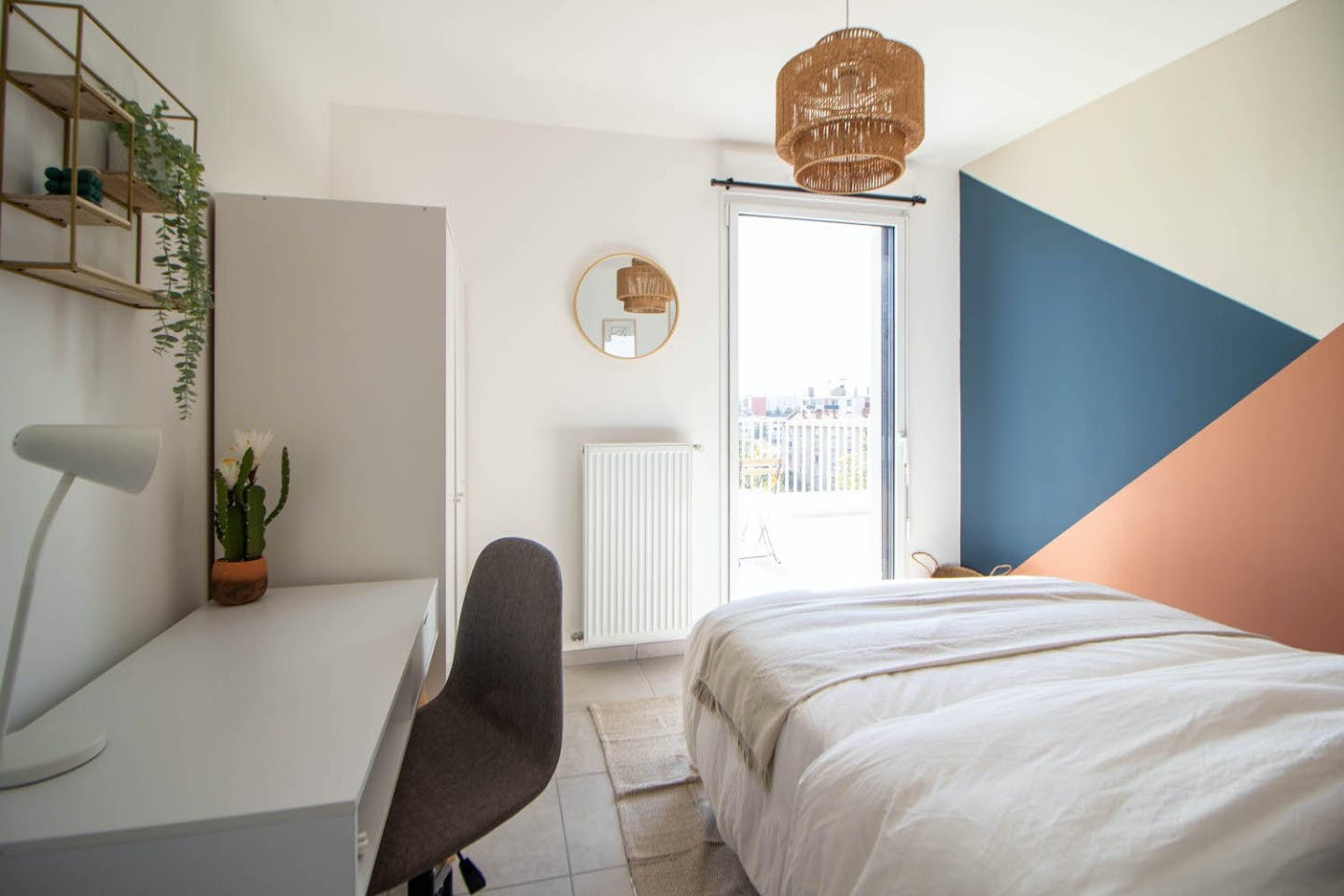 Pretty 10 M² Bedroom Near Lyon - LYO45 - 1