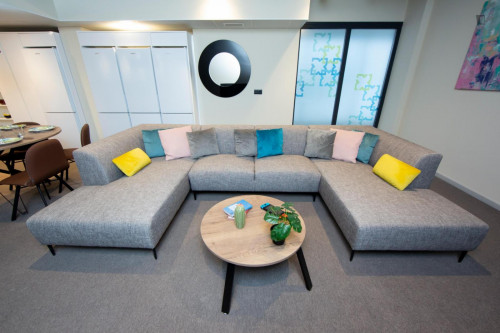 Estudio Sencillo con Cocina y Baño Privado