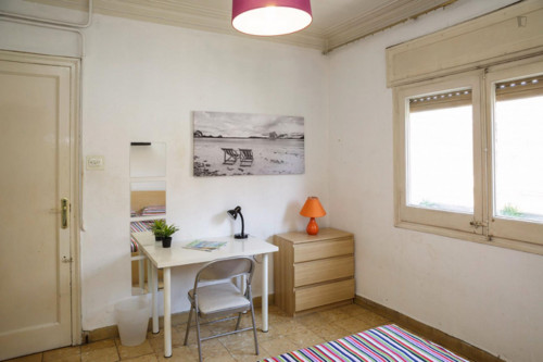 Great double bedroom close to Universitat Internacional de Catalunya - Gallery - 18