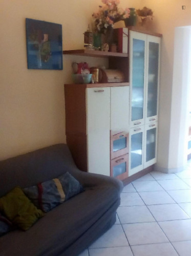 Twin bedroom in 3-Bedroom Apartment in Pisa Near San Rossore Train Station