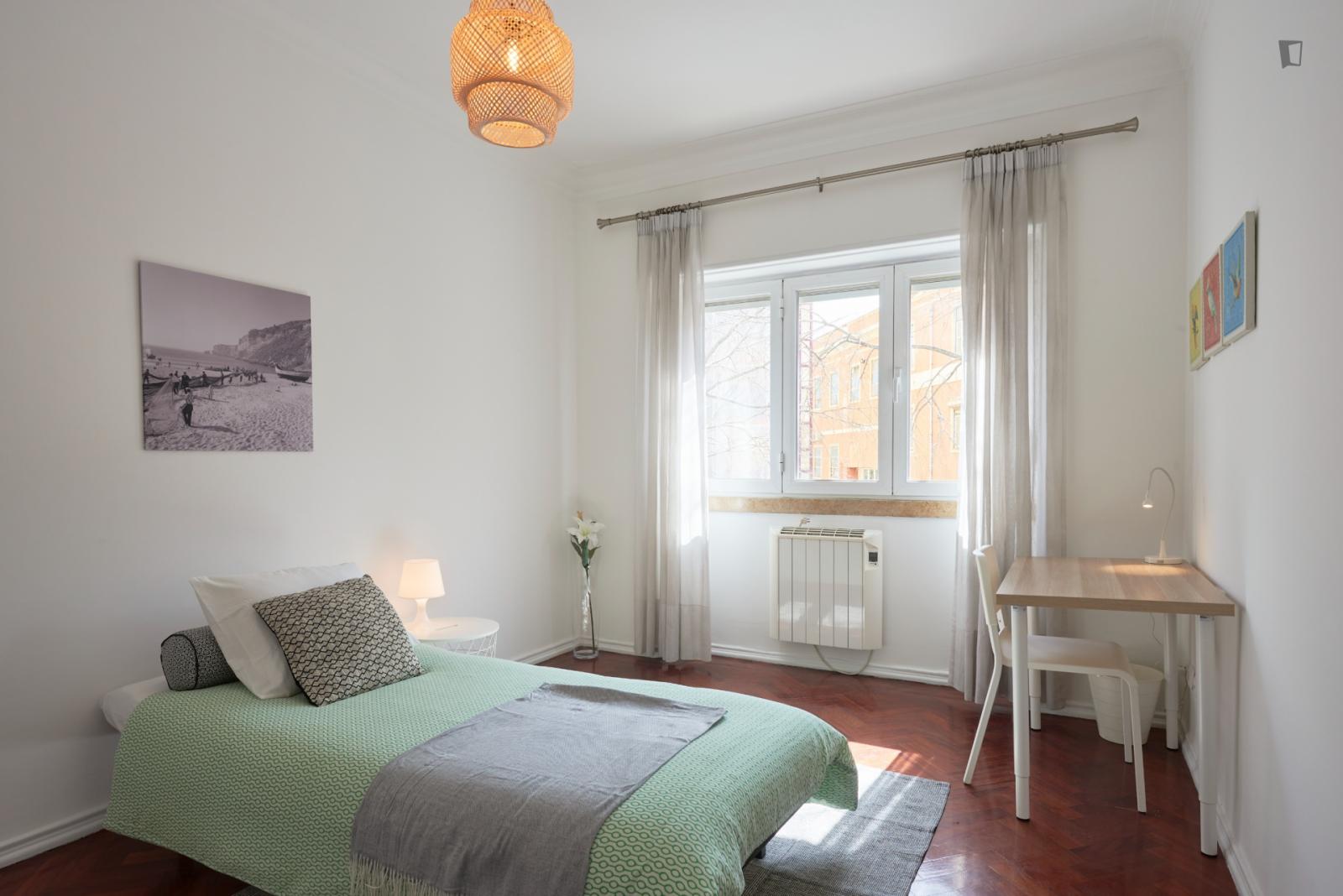  Neat And Cosy Single Bedroom In Arroios  -  Neat and cosy single bedroom in Arroios  - Gallery -  1