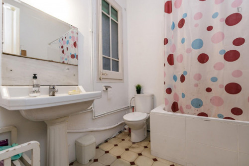 Appealing double bedroom in El Fort Pienc - Gallery - 13