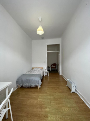 Welcoming single bedroom with a balcony, near the Baixa-Chiado metro