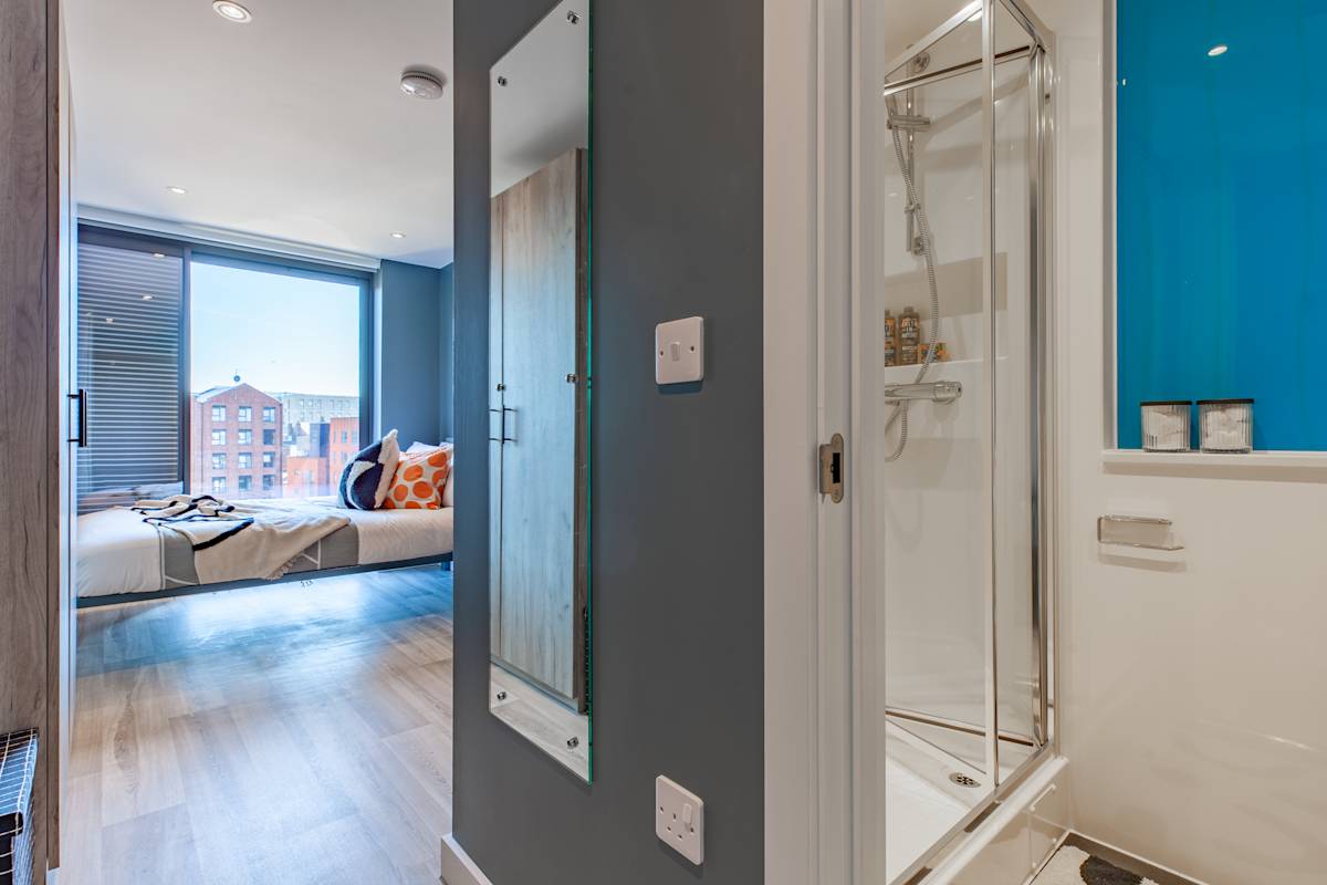  Premium En Suite City View  -  Benson Yard  - Gallery -  1