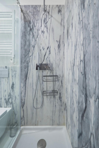 Modern 3-bedroom apartment in trendy Bairro Alto