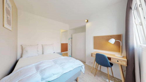 Cute double bedroom close to Place de la République
