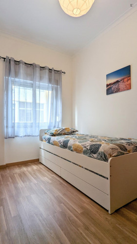 Lovely 2-bedroom apartment in Moscavide