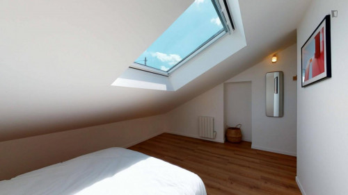 Luminous double bedroom close to Châtillon-Montrouge metro station