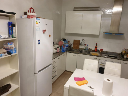 Double bedroom in 2-bedroom apartment - Gallery - 8