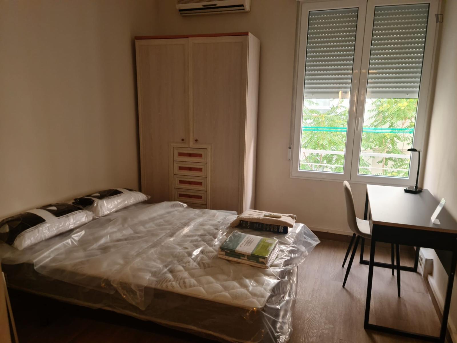  Inviting Double Bedroom Next To Plaza De Los Sitios  -  Inviting double bedroom next to Plaza de los Sitios  - Gallery -  1