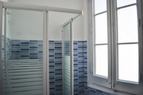 Cool double bedroom near Diagonal metro station - Gallery - 19
