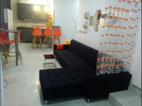 Cozy room in coliving space in Murcia