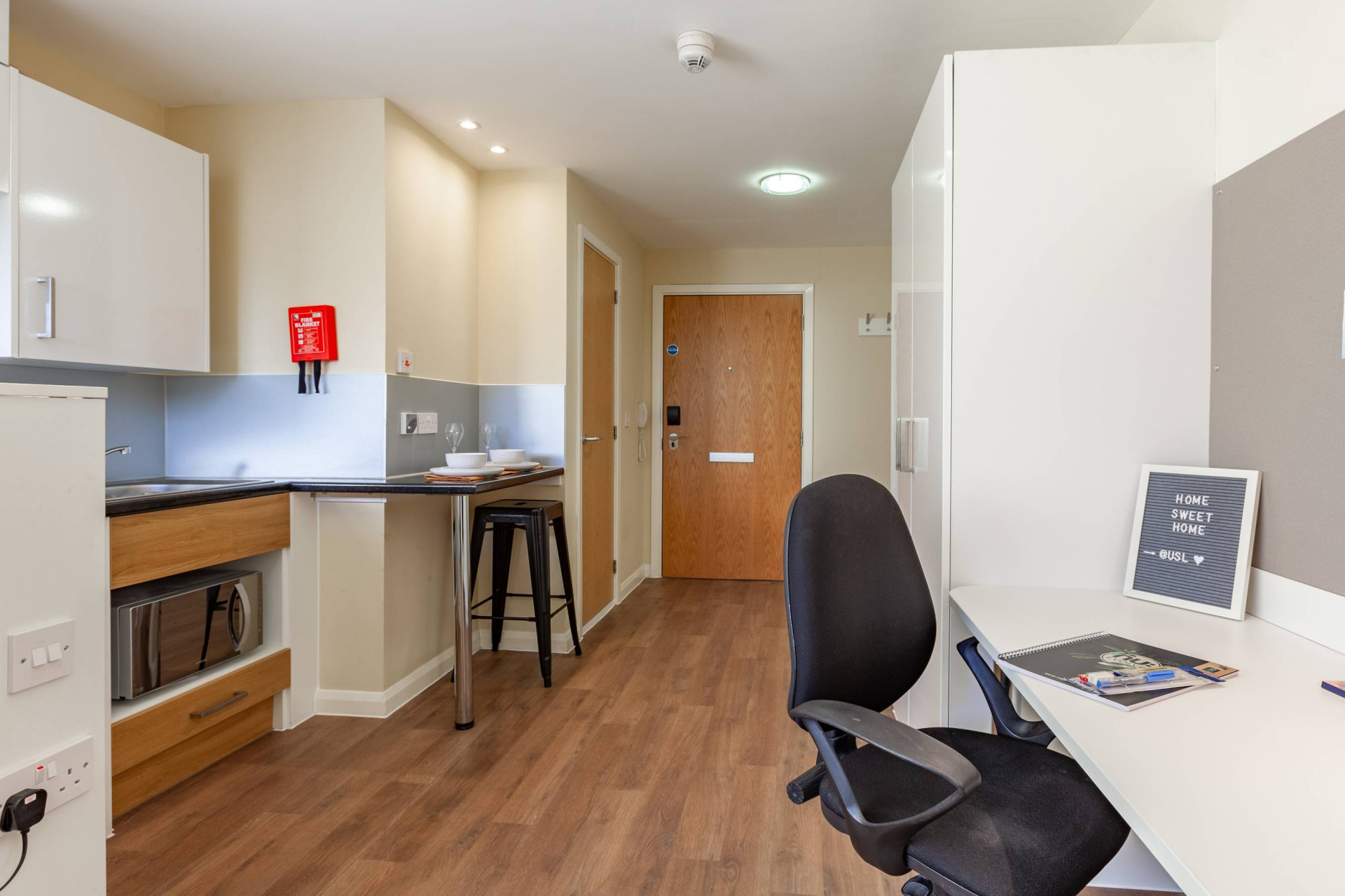  Silver Studio  -  Llys Y Deon  - Gallery -  21