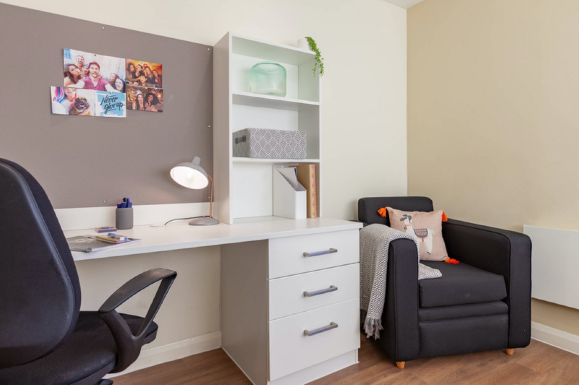  Silver Studio  -  Llys Y Deon  - Gallery -  41