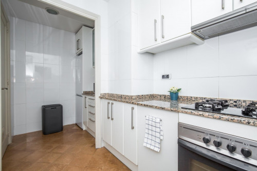 Tasteful double bedroom near the El Clot-Aragó train station - Gallery - 7