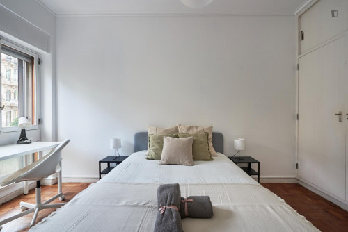 Cosy double bedroom close to Atrium Saldanha