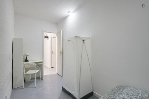 Cosy single bedroom not far from Roma metro station