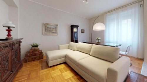 Welcoming 2-bedroom flat near Parco Vittorio Formentano