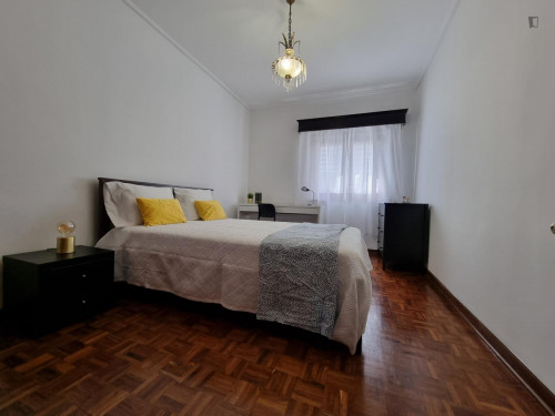 Sunny and spacious 4-bedroom apartment in Montes Claros - Gallery - 7