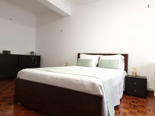 Sunny and spacious 4-bedroom apartment in Montes Claros - Gallery - 20