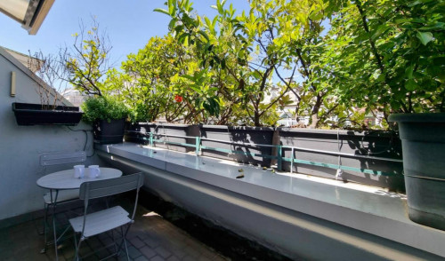 Bright 2-bedroom apartment close to the Università degli Studi di Milano