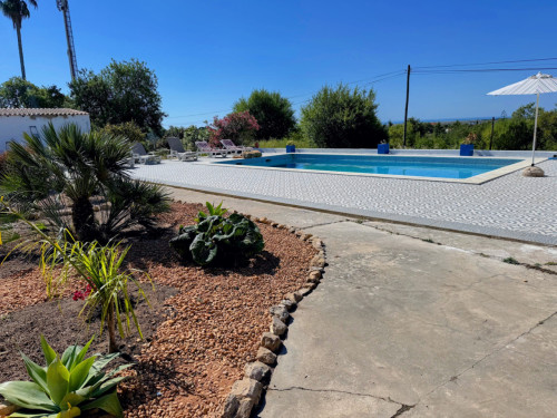 Vibrant Coliving with Sea Views and Adventure in Olhão's Nature Playground
