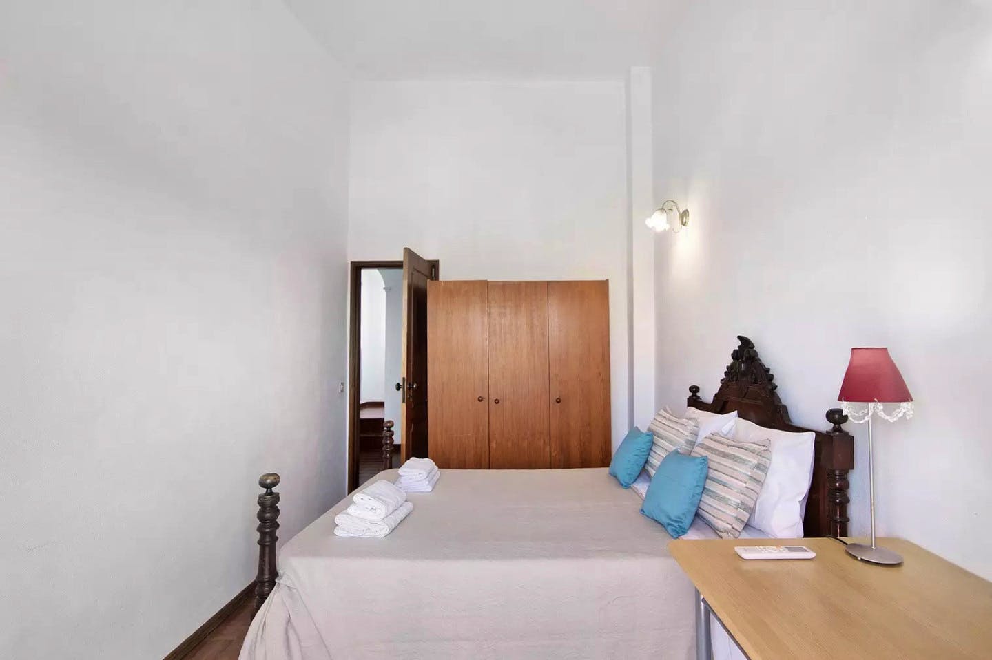  Double Room With Balcony  -  Olhão Home  - Gallery -  9
