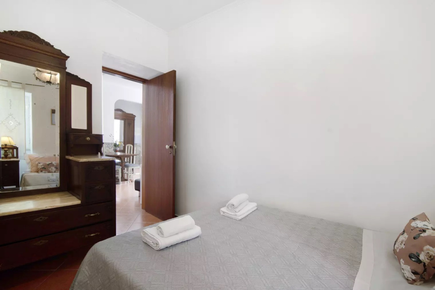  Double Room - In Two Bedroom House  -  Olhão Home  - Gallery -  23