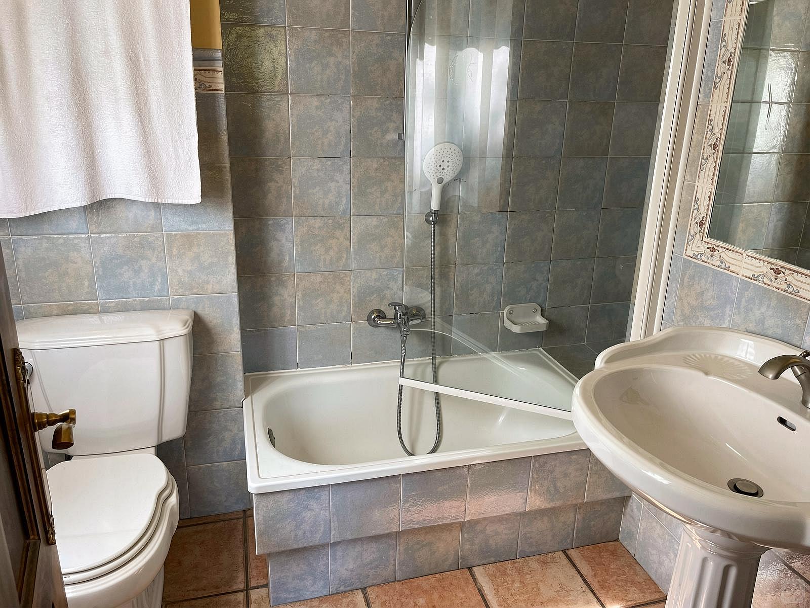  Private Room  -  Charming house near Estación de tren Pousa-Crecente  - Gallery -  3