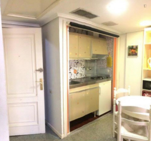 Nice 1-bedroom apartment in Tetuán - Gallery - 8