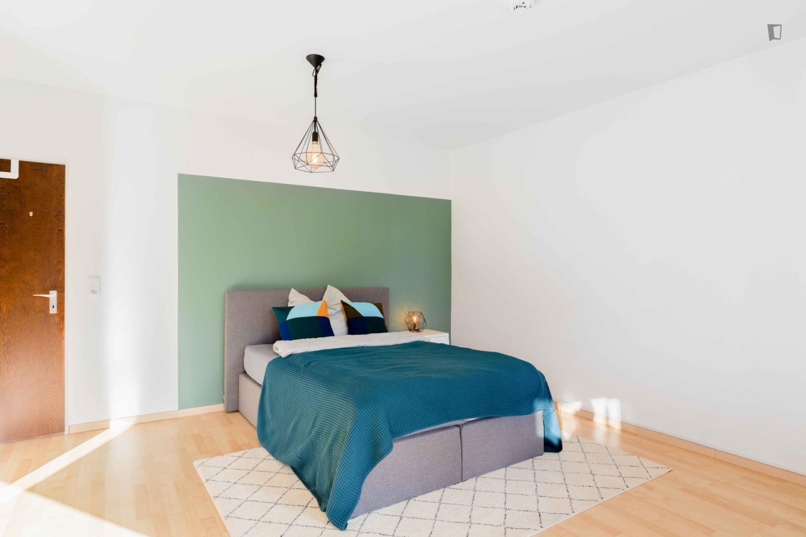  Comfy Double Bedroom In Sülz  -  Comfy double bedroom in Sülz  - Gallery -  1