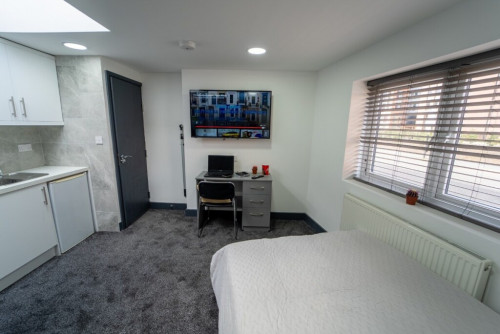 100 Dale Road  - Gallery -  3