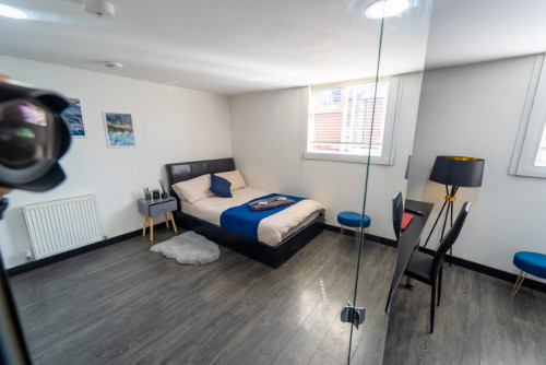 46 North Road - Gallery - 12