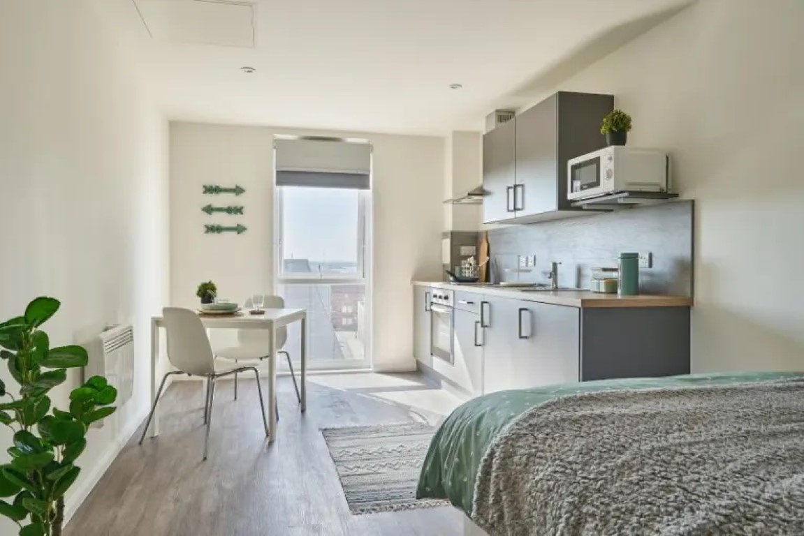  Superior Studio Plus - Courtyard View  -  The Reservoir  - Gallery -  3