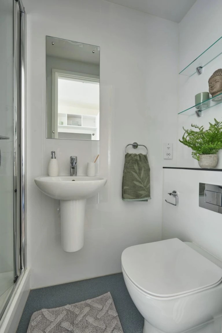  Superior Studio Plus - Courtyard View  -  The Reservoir  - Gallery -  6