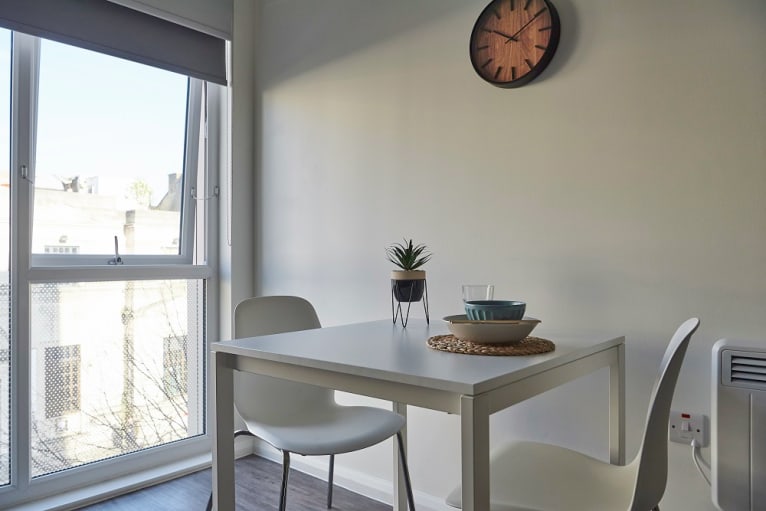  Superior Studio - Courtyard View  -  The Reservoir  - Gallery -  10