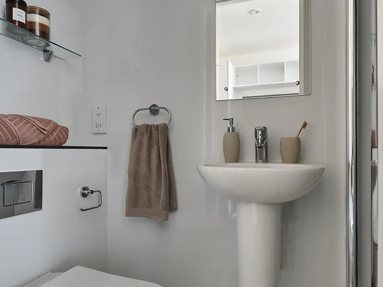  Premium Studio - Courtyard View  -  The Reservoir  - Gallery -  9