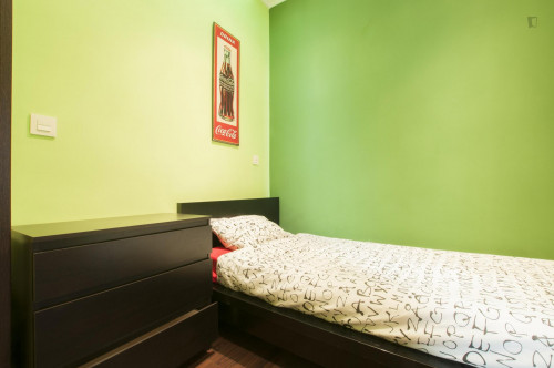 Cool 3-bedroom apartment in central Lavapiés - Gallery - 12