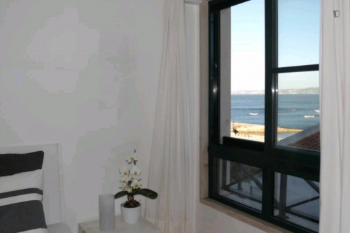 Welcoming 1-bedroom flat in Paço de Arcos with frontal sea view - Gallery - 10