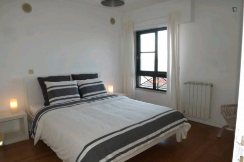 Welcoming 1-bedroom flat in Paço de Arcos with frontal sea view - Gallery - 8