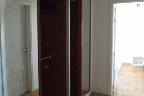 Welcoming 1-bedroom flat in Paço de Arcos with frontal sea view - Gallery - 11